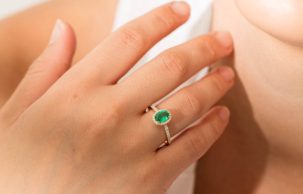 Emerald and Diamond Mini Sierra Ring