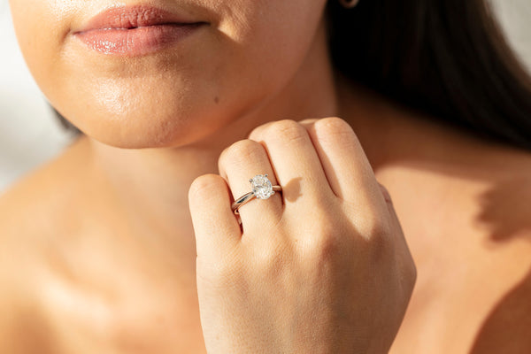 Model wearing white gold diamond Venetian ring
