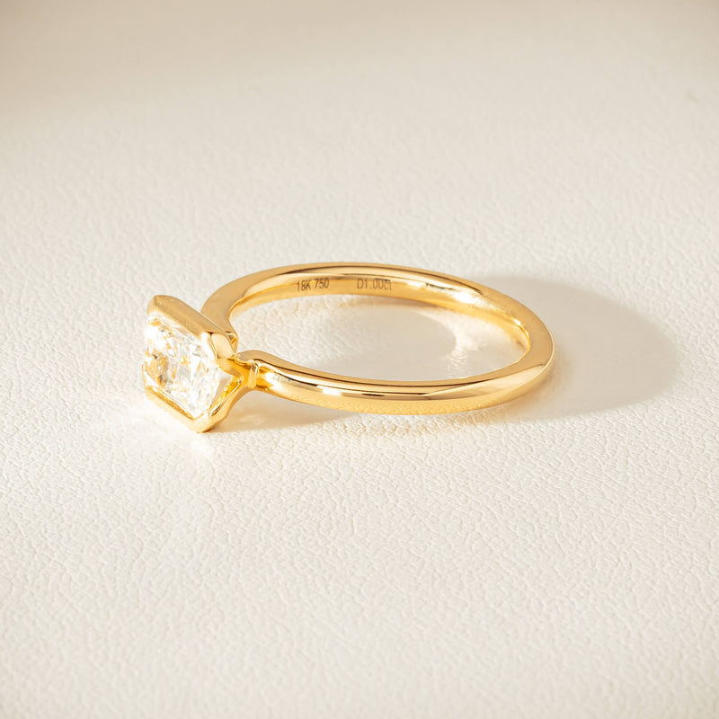 18ct Yellow Gold 1.00ct Radiant-Cut Diamond Elle Ring - Ring - Walker & Hall