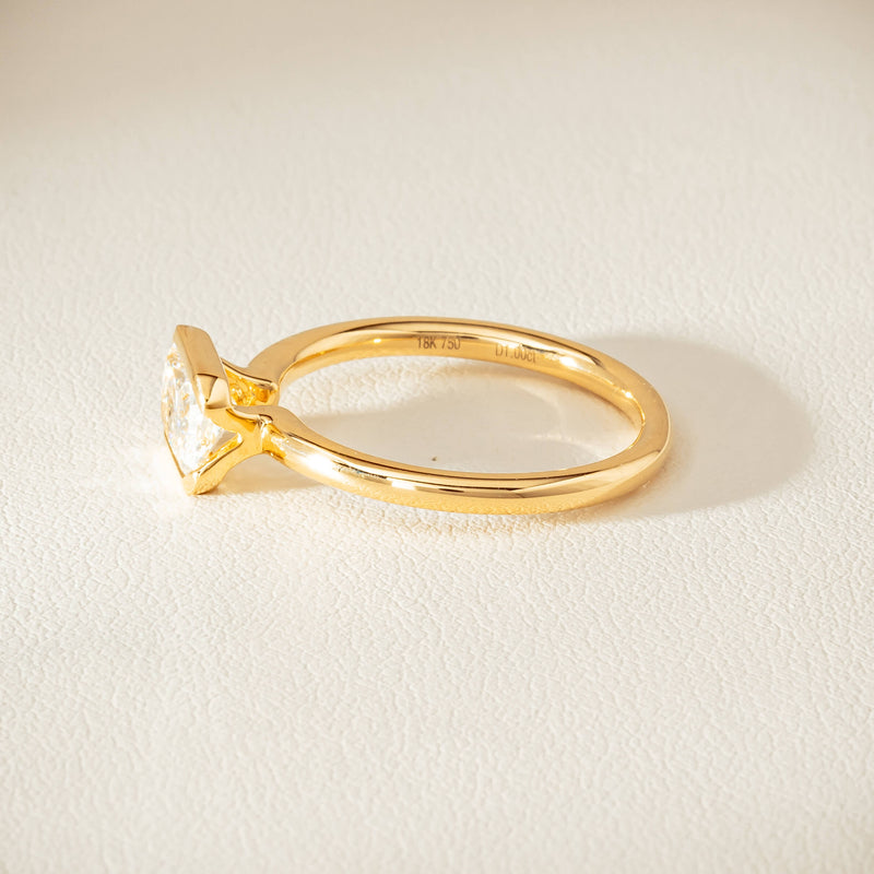 18ct Yellow Gold 1.00ct Radiant-Cut Diamond Elle Ring - Ring - Walker & Hall