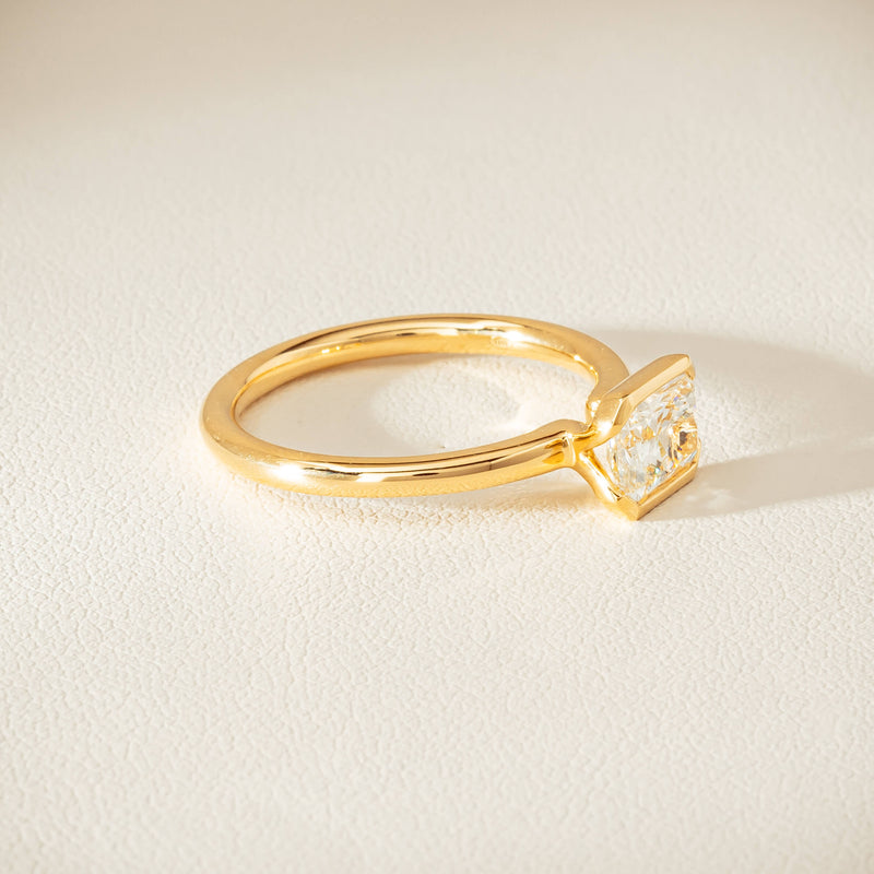 18ct Yellow Gold 1.00ct Radiant-Cut Diamond Elle Ring - Ring - Walker & Hall