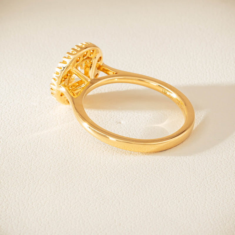 18ct Yellow Gold .96ct Diamond Daisy Ring - Ring - Walker & Hall