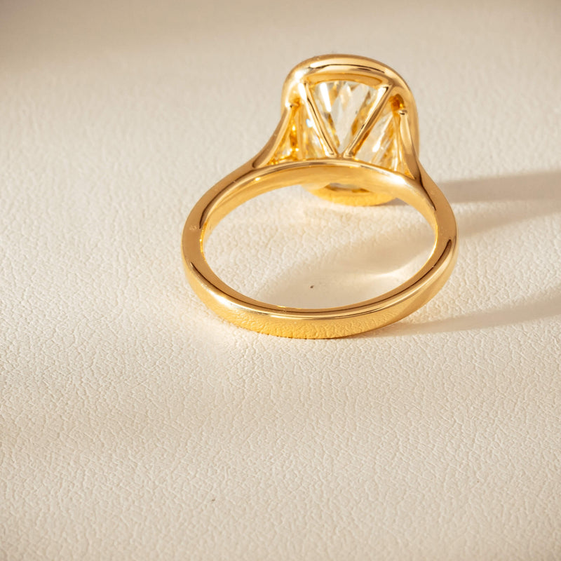 18ct Yellow Gold 3.65ct Antique-Style Cushion Diamond Ring - Ring - Walker & Hall