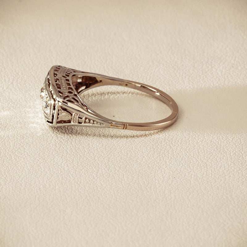 Deja Vu 18ct White Gold .35ct Old-Cut Diamond Ring