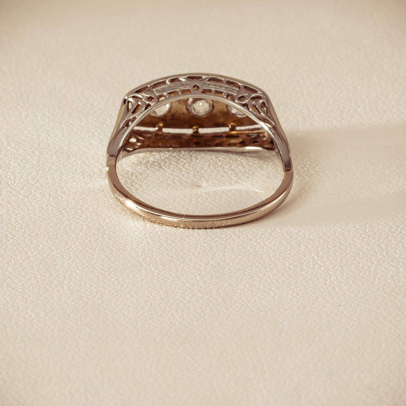 Deja Vu 18ct White Gold .35ct Old-Cut Diamond Ring