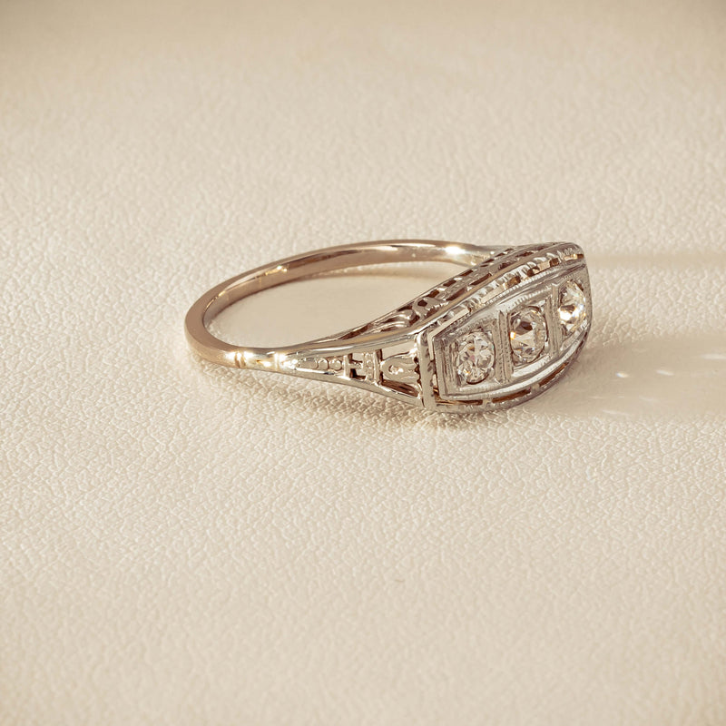 Deja Vu 18ct White Gold .35ct Old-Cut Diamond Ring