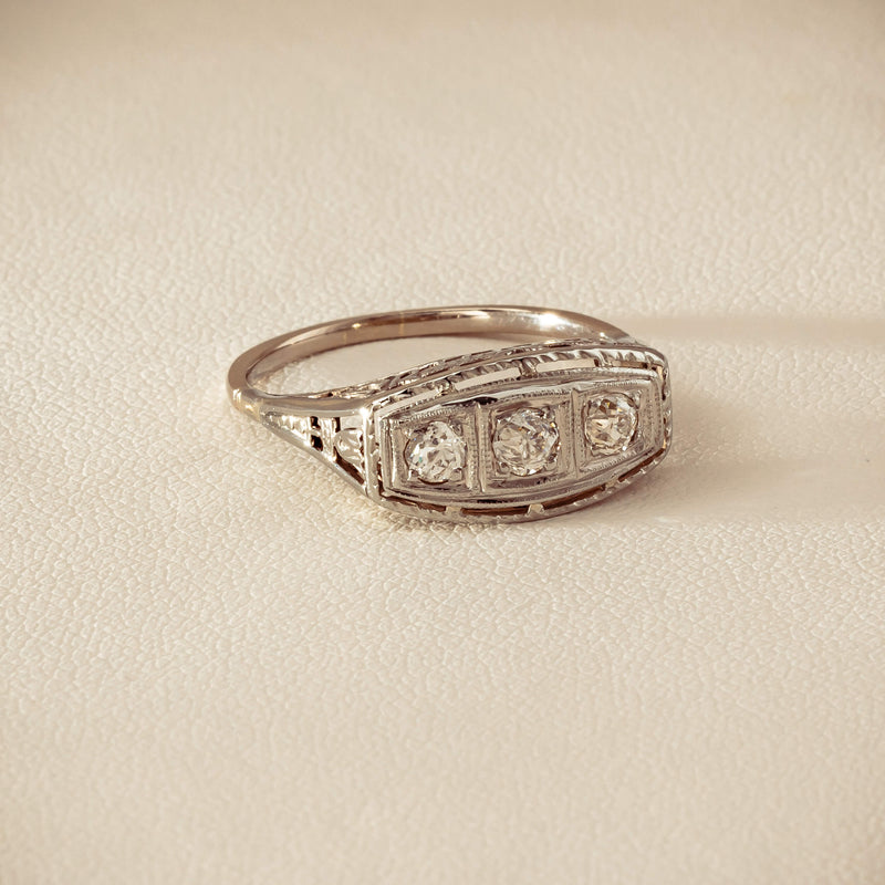 Deja Vu 18ct White Gold .35ct Old-Cut Diamond Ring