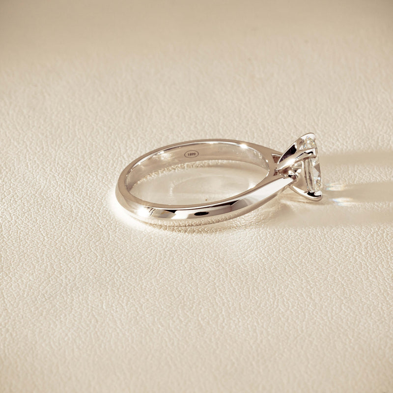 18ct White Gold 1.00ct Oval Diamond Venetian Ring - Ring - Walker & Hall