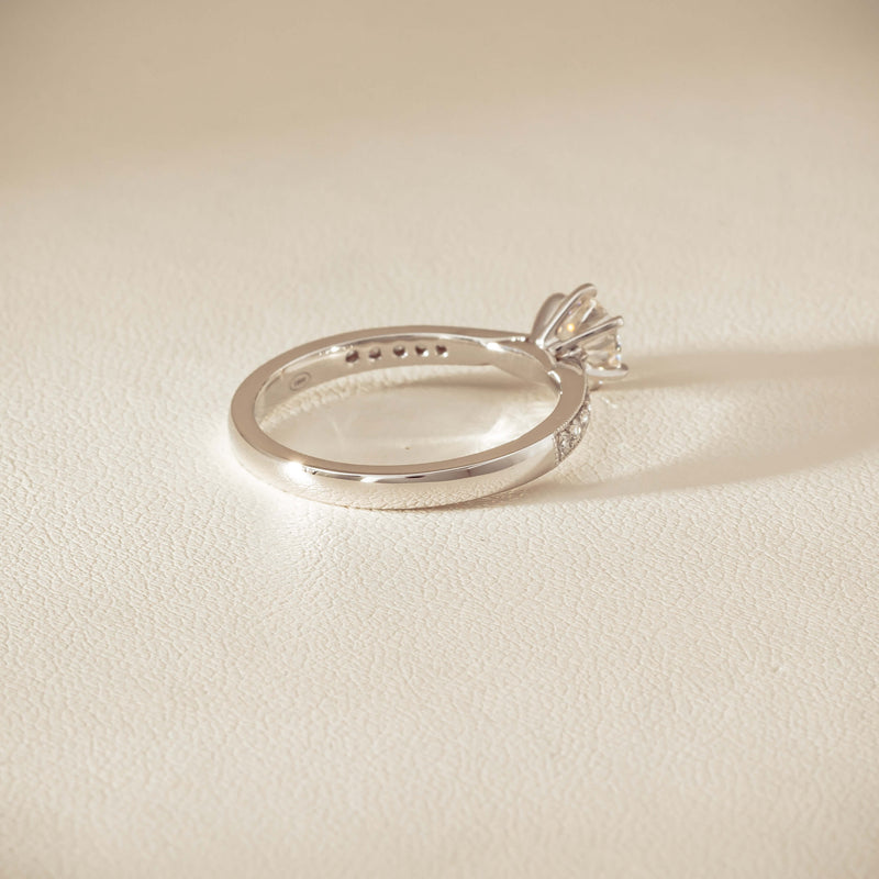 18ct White Gold .50ct Diamond Zenith Ring
