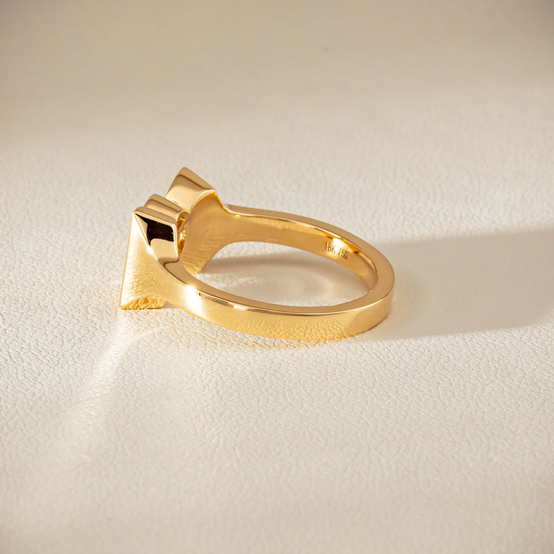 18ct Yellow Gold .50ct Oval Diamond Bow Ring