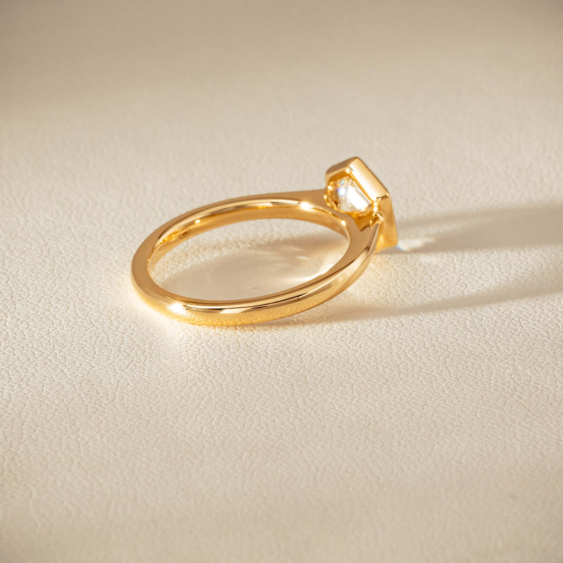 18ct Yellow Gold 1.05ct Hexagonal Diamond Natalia Ring
