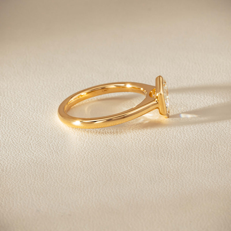 18ct Yellow Gold 1.05ct Hexagonal Diamond Natalia Ring