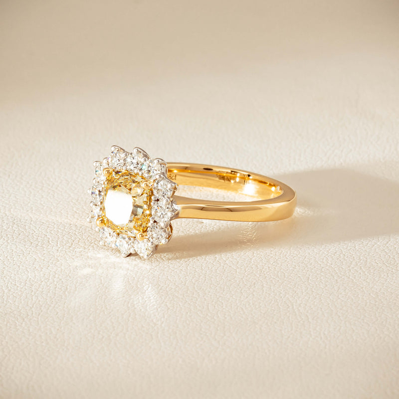 18ct Yellow Gold 2.08ct Cushion Fancy Diamond Belle Ring