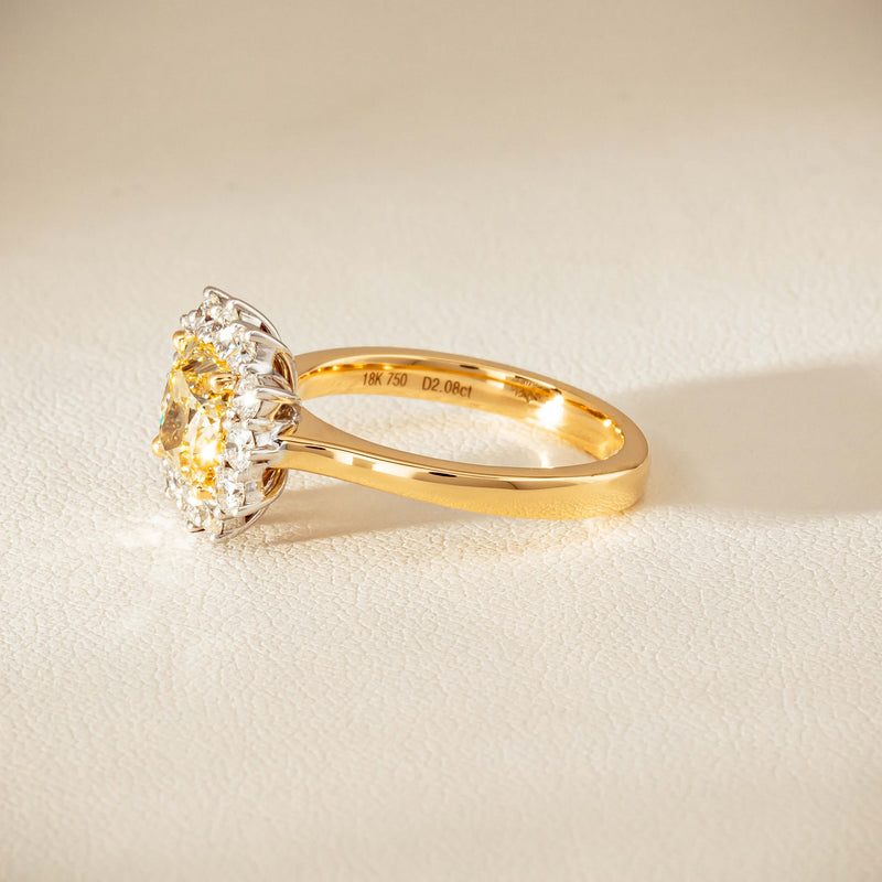18ct Yellow Gold 2.08ct Cushion Fancy Diamond Belle Ring