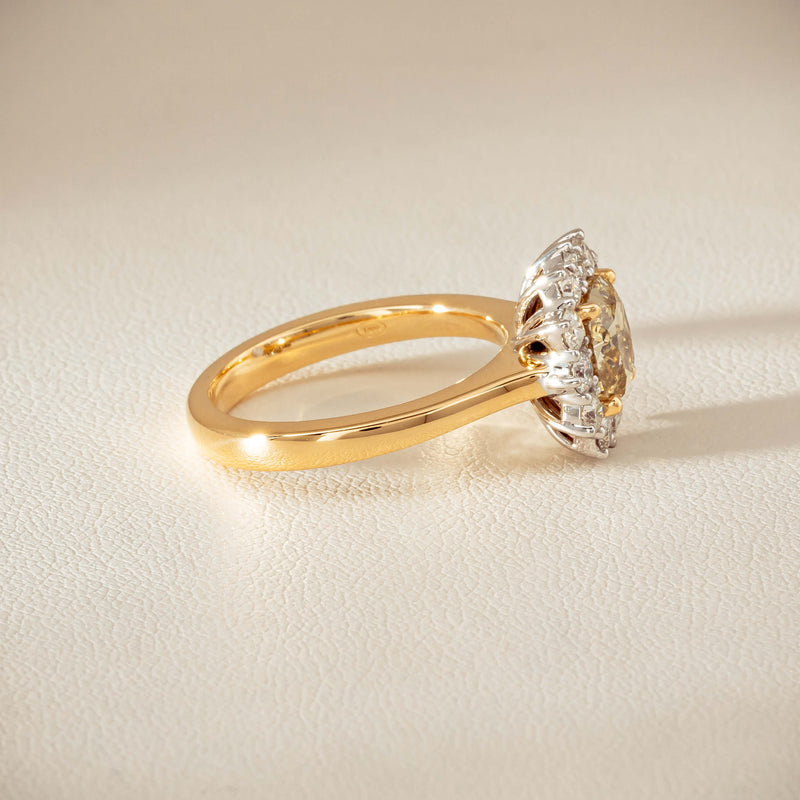 18ct Yellow Gold 2.08ct Cushion Fancy Diamond Belle Ring
