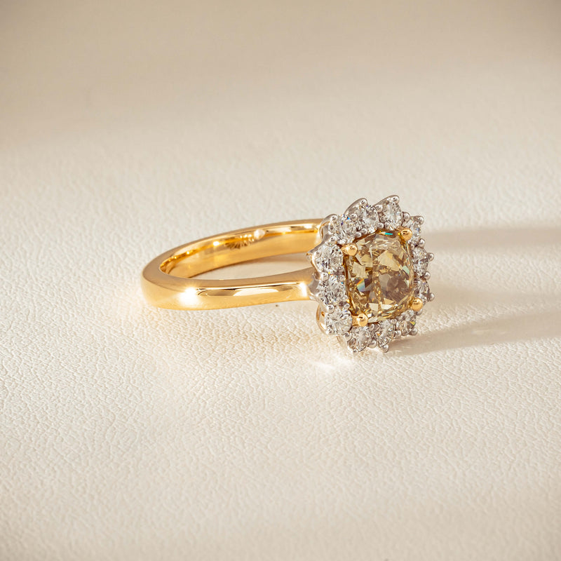 18ct Yellow Gold 2.08ct Cushion Fancy Diamond Belle Ring
