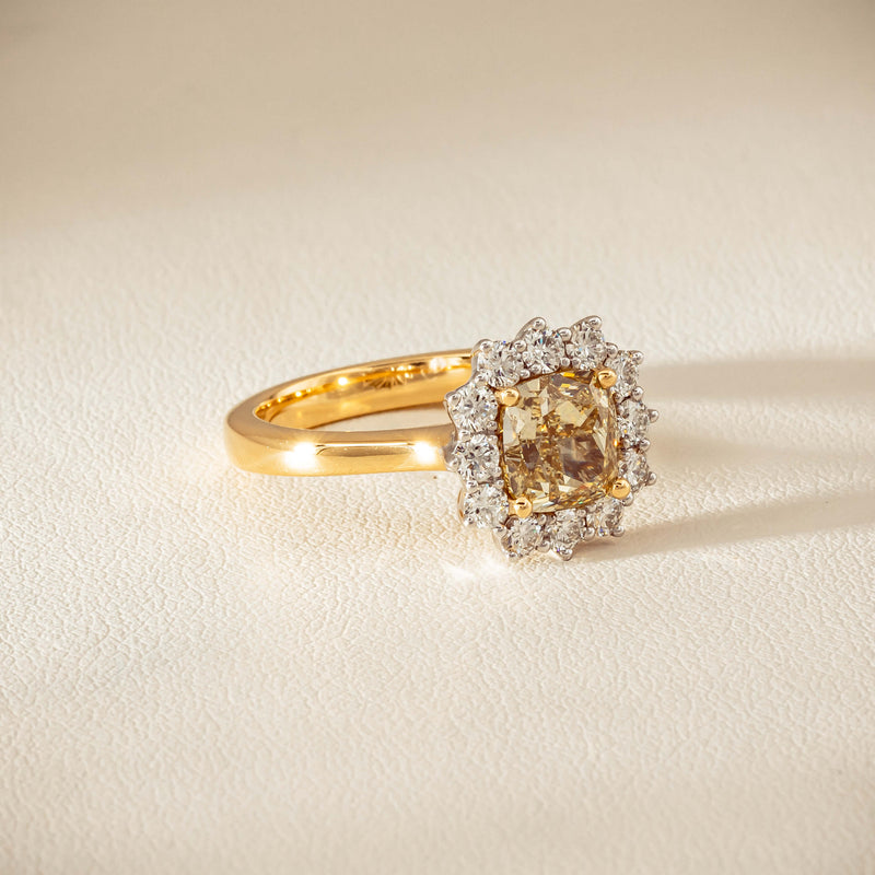 18ct Yellow Gold 2.08ct Cushion Fancy Diamond Belle Ring