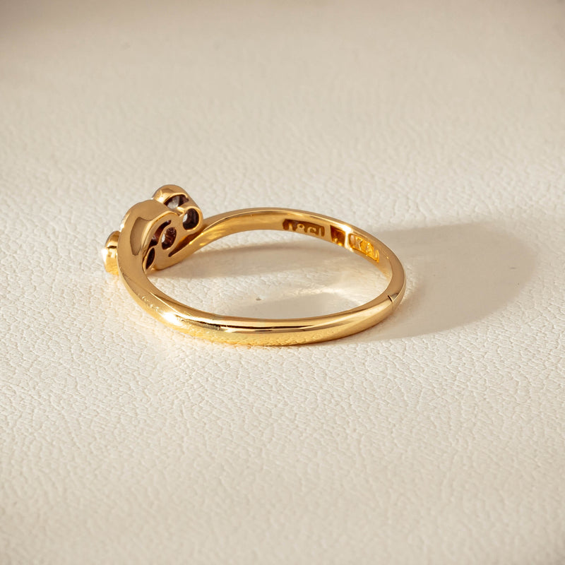 Vintage 18ct Yellow Gold .15ct Old-Cut Diamond Twist Ring