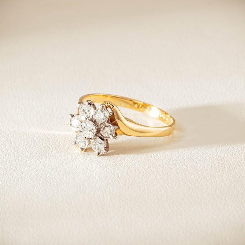 Deja Vu 18ct Yellow Gold .45ct Diamond Cluster Ring