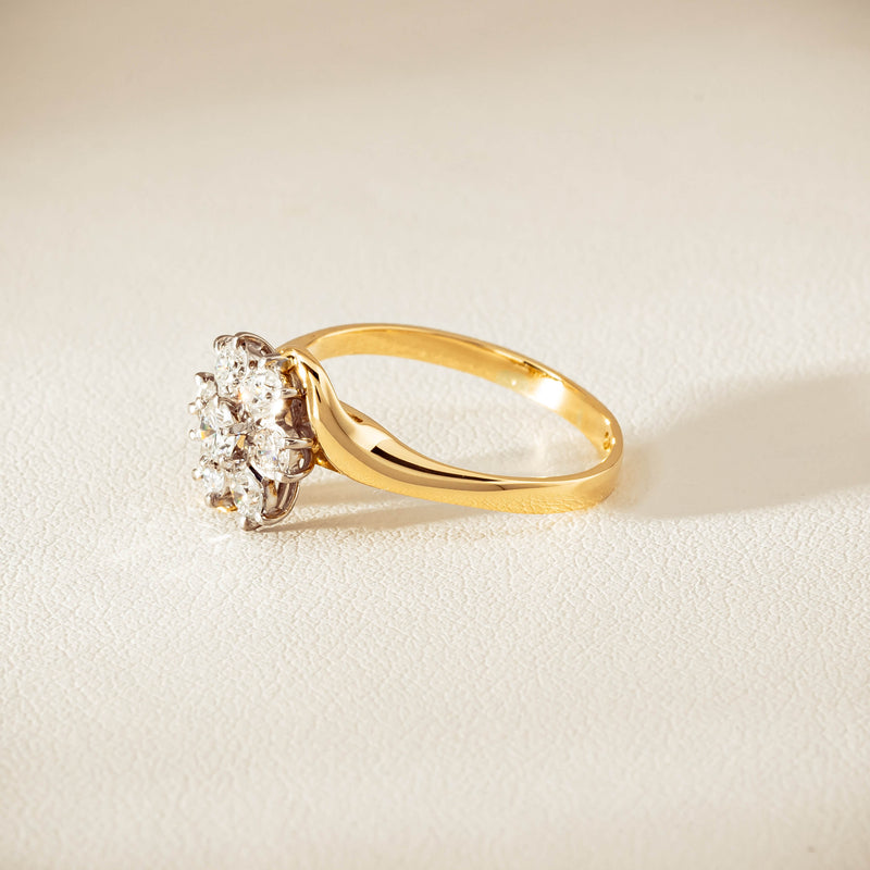 Deja Vu 18ct Yellow Gold .45ct Diamond Cluster Ring