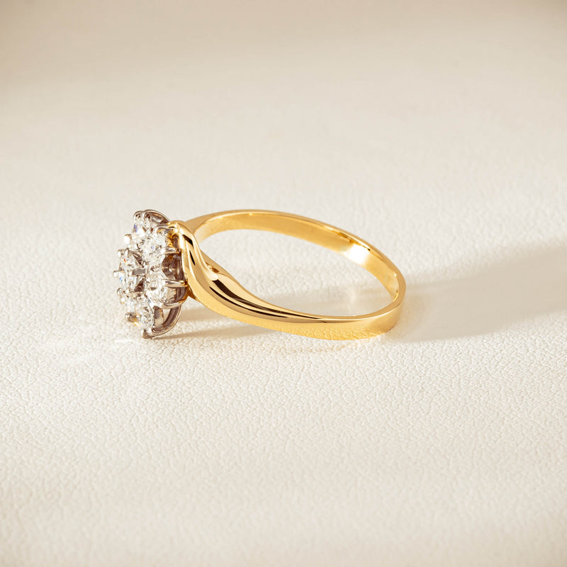 Deja Vu 18ct Yellow Gold .45ct Diamond Cluster Ring