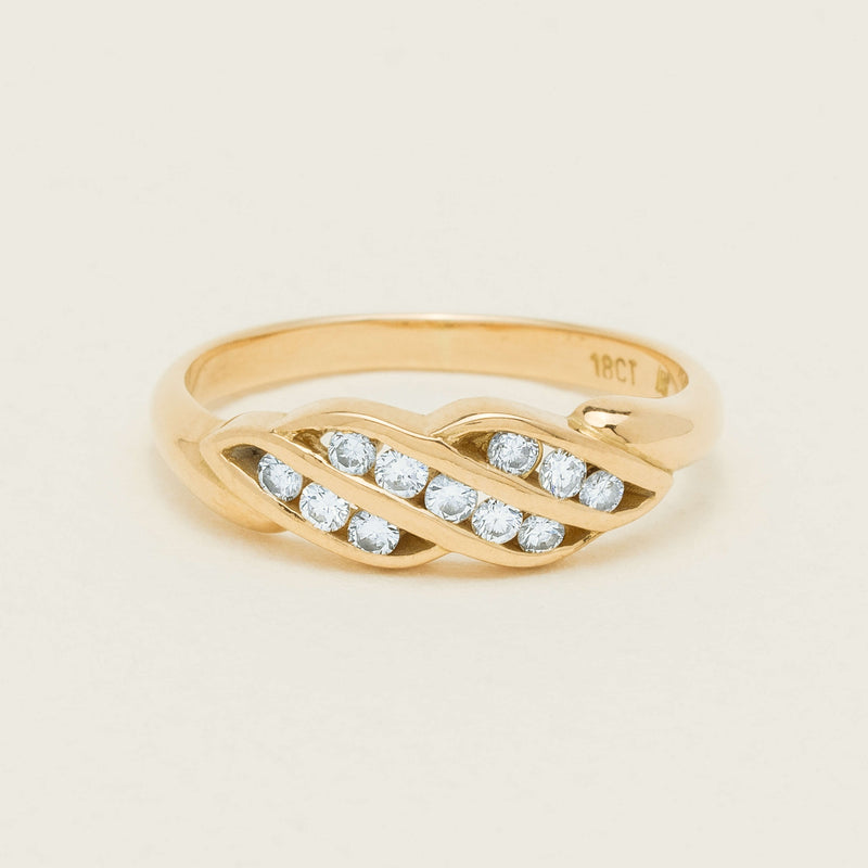 Deja Vu 18ct Yellow Gold .25ct Diamond Crossover Ring