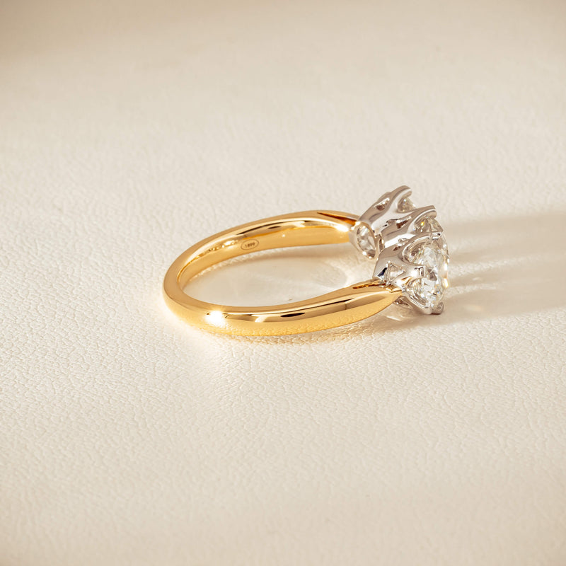 18ct Yellow Gold 2.30ct Diamond Trilogy Ring