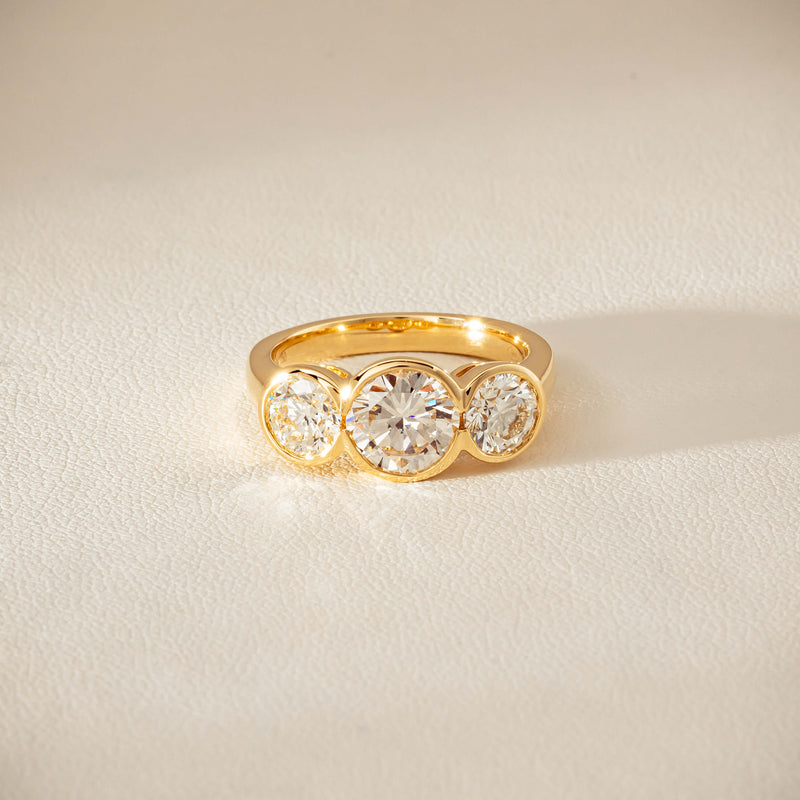 18ct Yellow Gold 2.96ct Reclaimed Diamond Natalia Ring