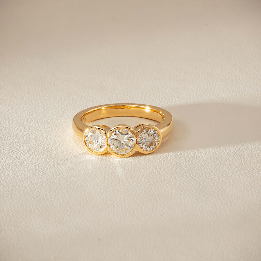 18ct Yellow Gold 1.68ct Reclaimed Diamond Natalia Ring
