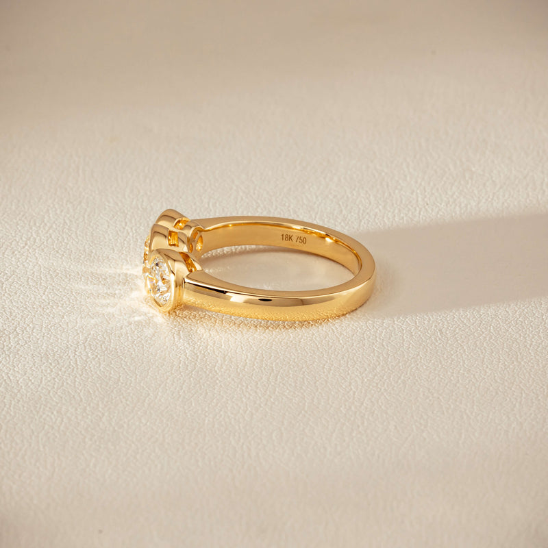 18ct Yellow Gold 1.68ct Reclaimed Diamond Natalia Ring