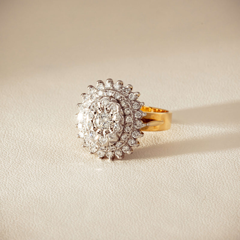 Deja Vu 18ct Yellow Gold 1.20ct Diamond Cluster Ring