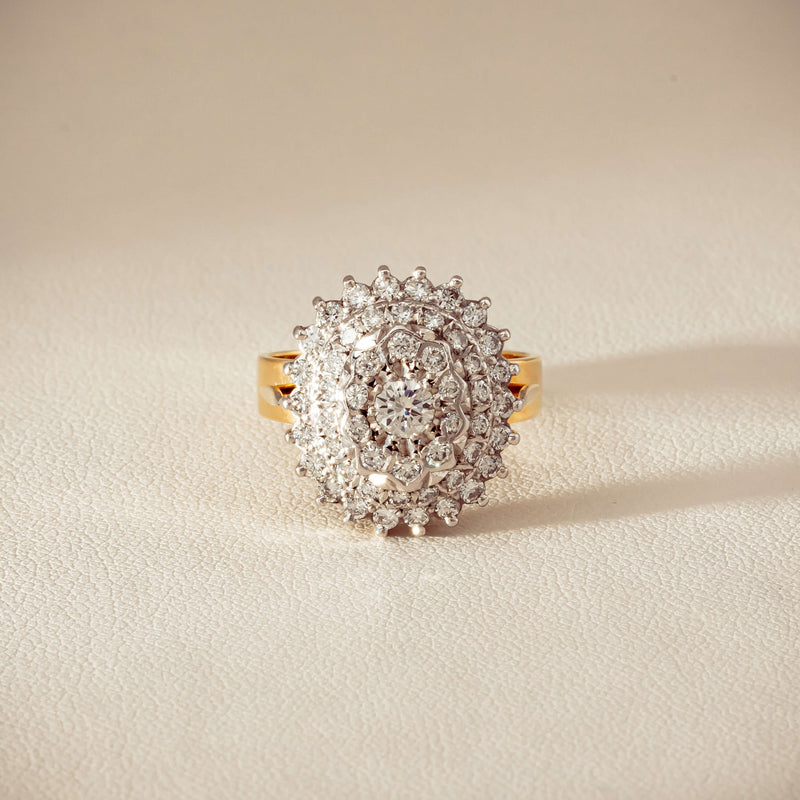 Deja Vu 18ct Yellow Gold 1.20ct Diamond Cluster Ring