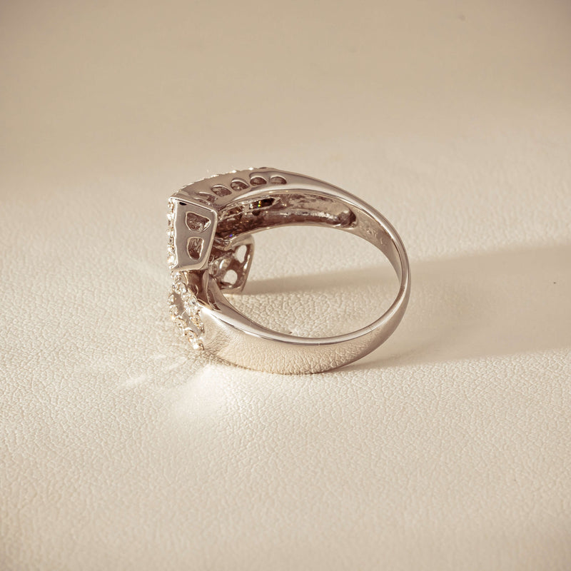 Deja Vu 18ct White Gold 1.80ct Diamond Crossover Ring