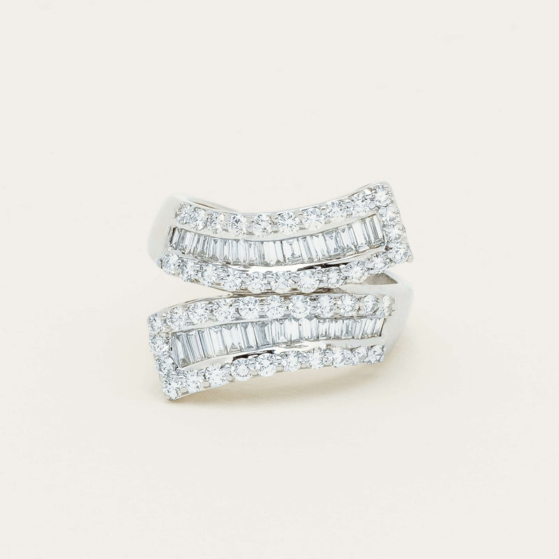 Deja Vu 18ct White Gold 1.80ct Diamond Crossover Ring