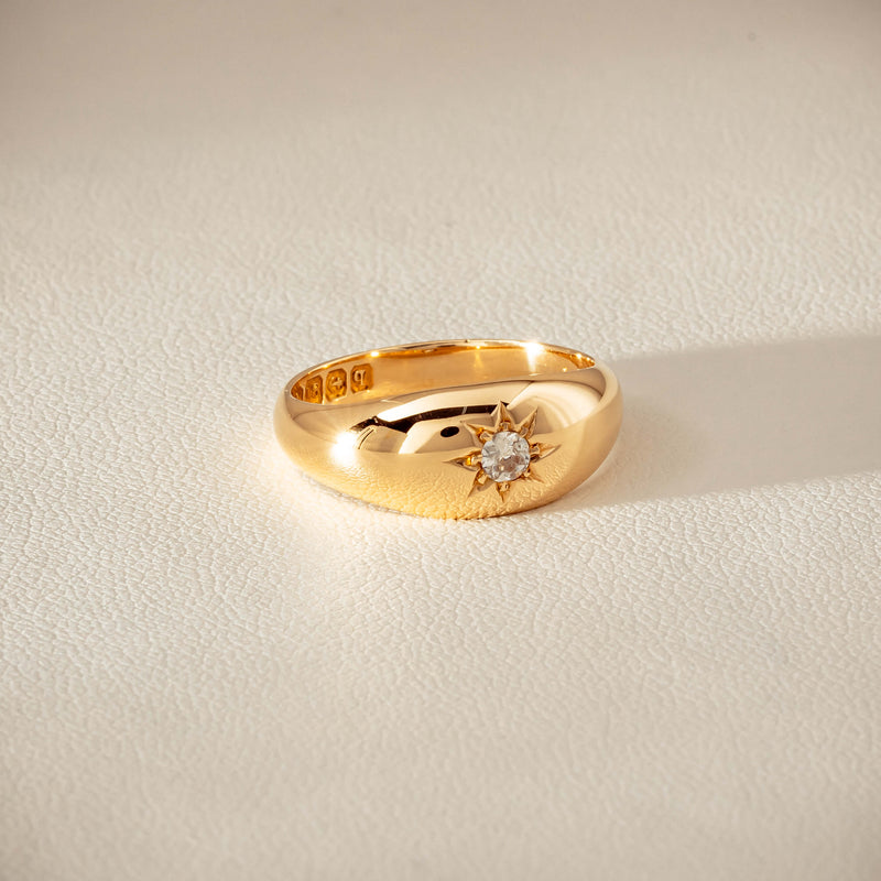 Vintage 18ct Yellow Gold .10ct Old-Cut Diamond Gypsy Ring