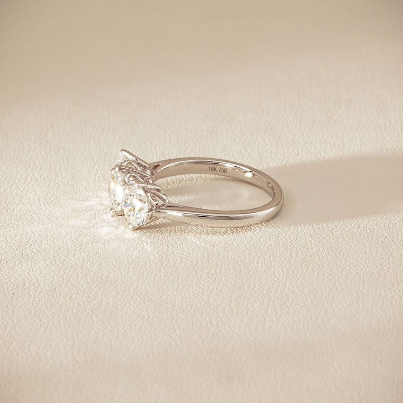 18ct White Gold 2.24ct Diamond Coronado Ring