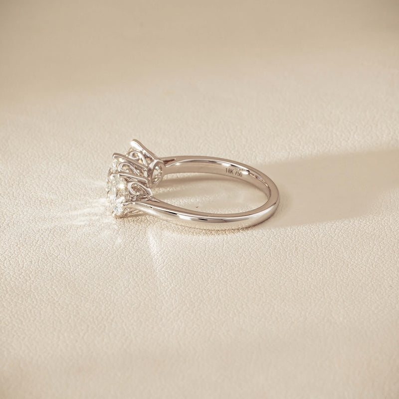 18ct White Gold 2.24ct Diamond Coronado Ring