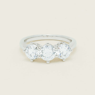 18ct White Gold 2.24ct Diamond Coronado Ring