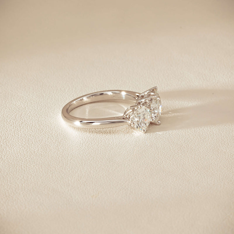 18ct White Gold 2.24ct Diamond Coronado Ring