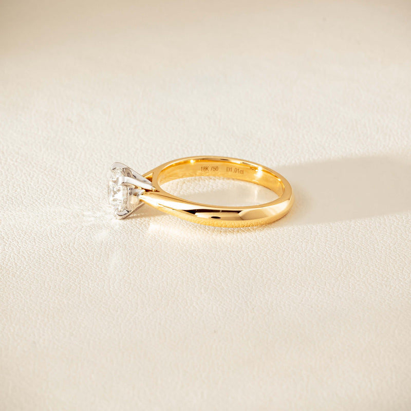 18ct Yellow Gold 1.01ct Diamond Venetian Ring
