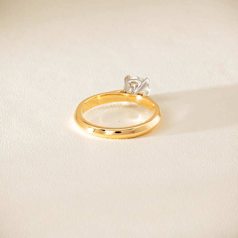 18ct Yellow Gold 1.01ct Diamond Venetian Ring