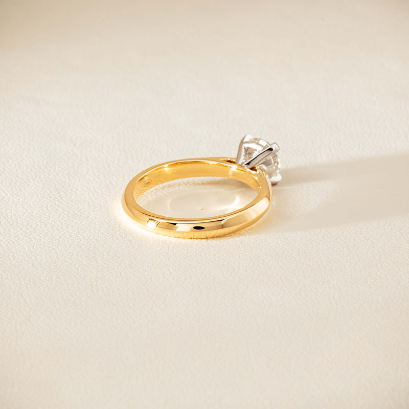 18ct Yellow Gold 1.01ct Diamond Venetian Ring