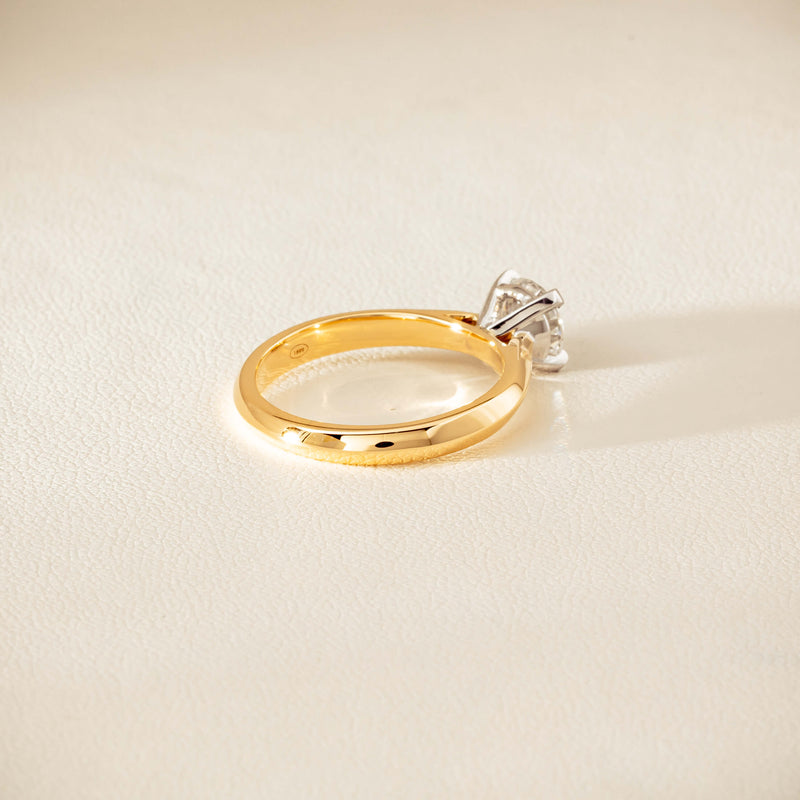 18ct Yellow Gold 1.01ct Diamond Venetian Ring