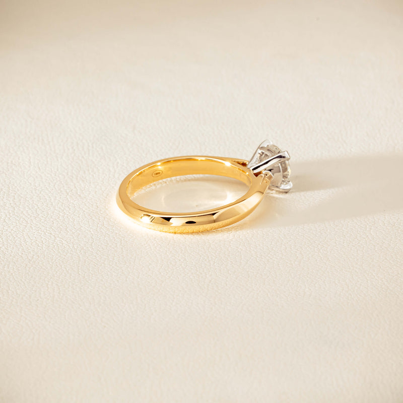 18ct Yellow Gold 1.01ct Diamond Venetian Ring
