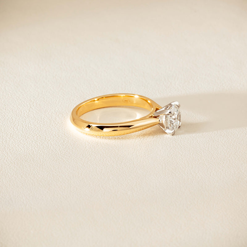 18ct Yellow Gold 1.01ct Diamond Venetian Ring