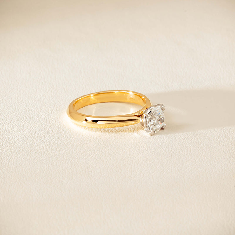 18ct Yellow Gold 1.01ct Diamond Venetian Ring