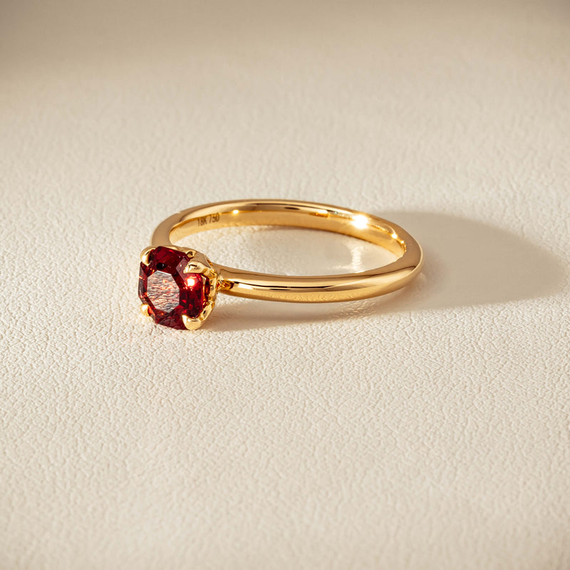 18ct Yellow Gold Garnet Mini Octavia Ring - Ring - Walker & Hall