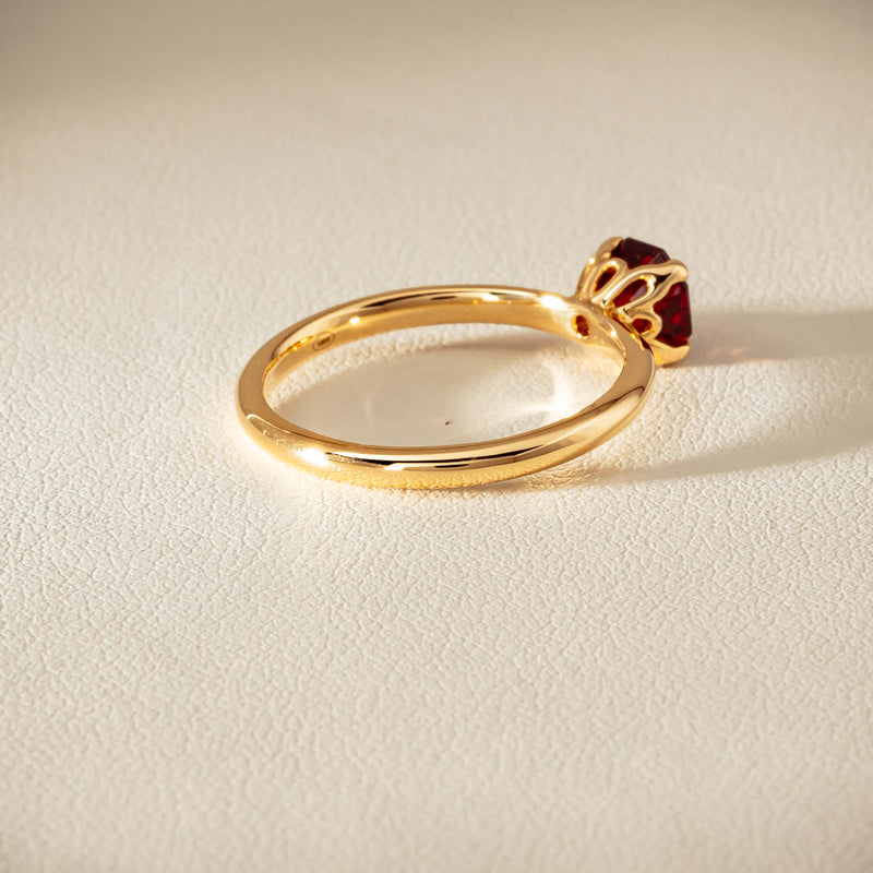 18ct Yellow Gold Garnet Mini Octavia Ring - Ring - Walker & Hall