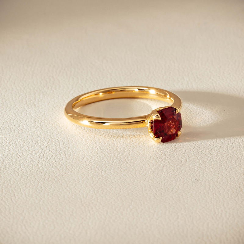 18ct Yellow Gold Garnet Mini Octavia Ring - Ring - Walker & Hall