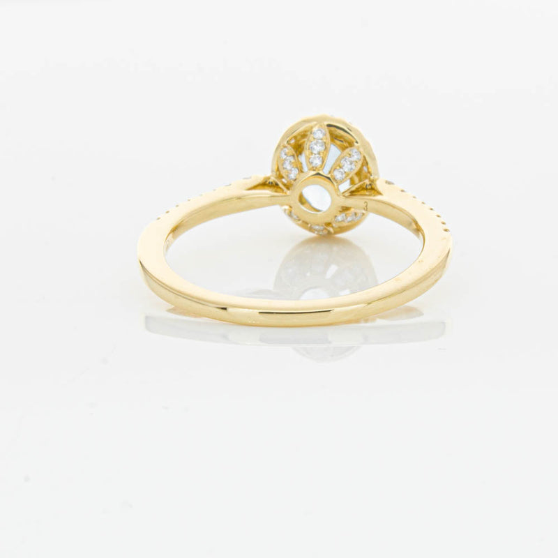 18ct Yellow Gold Aquamarine & Diamond Mini Sierra Ring-Ring-Walker & Hall